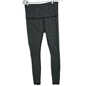 Lululemon Wunder Under Heathered Grey/Black Full Length Leggings. Size 8.